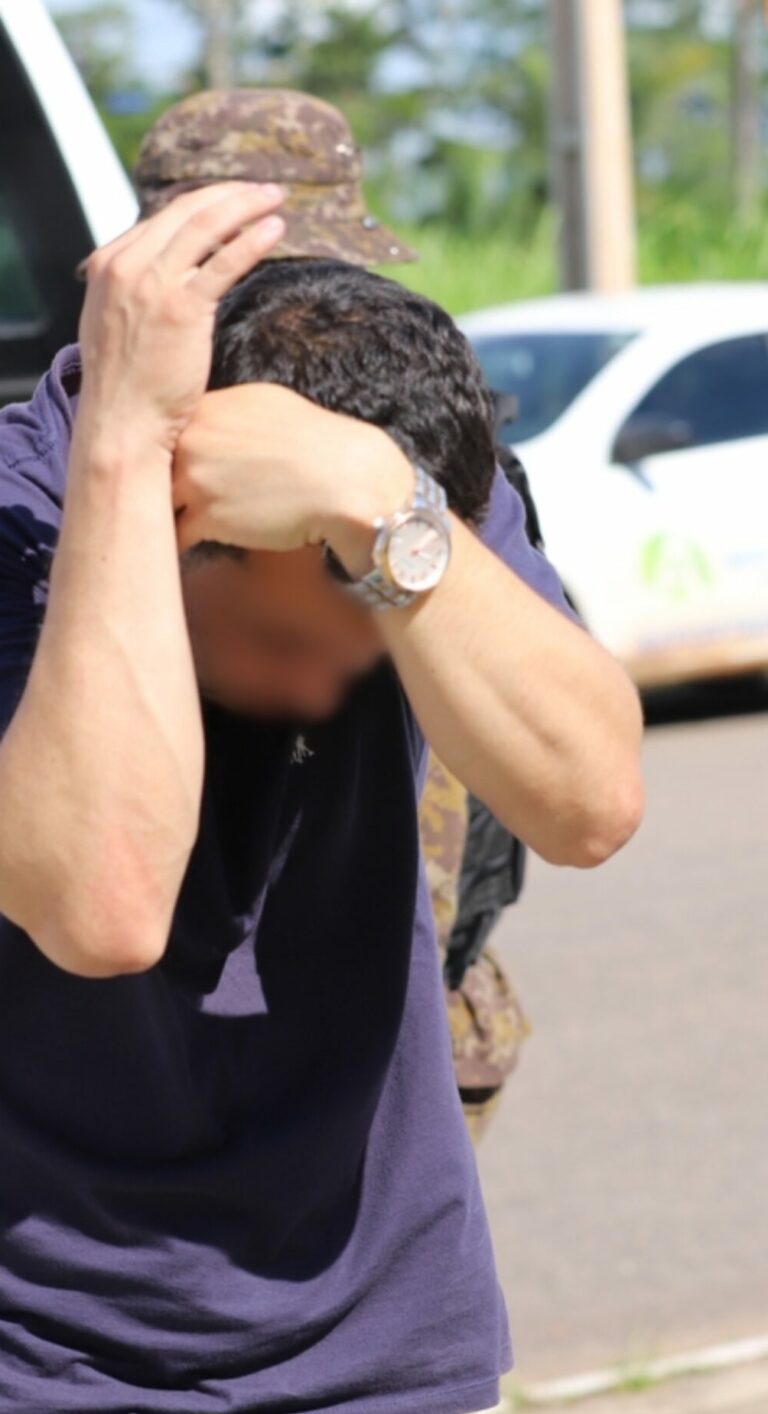 Jornalista que recebeu soco de bolsonarista preso no Acre vai entrar com ação judicial