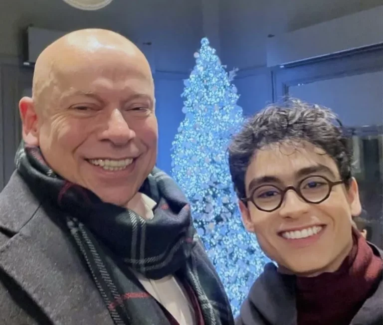 Após assumir casamento com cantor 32 anos mais novo, Leandro Karnal rebate críticas