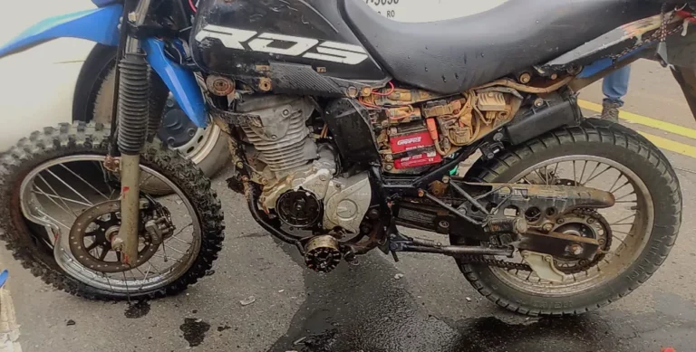Motociclista morre após colidir com carreta na BR-364