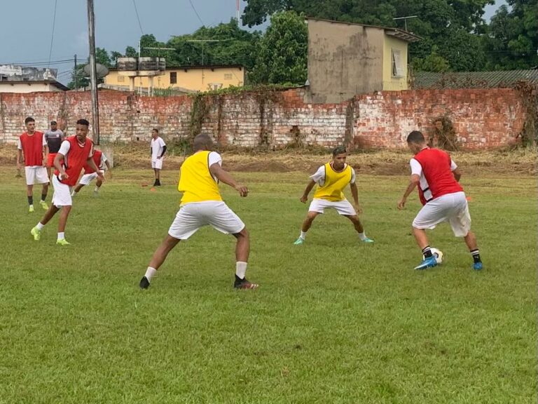 Os atacantes Vitinho e Marlon são mais dois reforços do Rio Branco