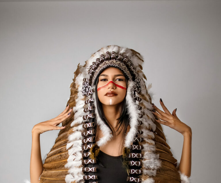 De Sena, modelo Sheynna Gabriely surge deslumbrante em ensaio fotográfico; VEJA FOTOS 