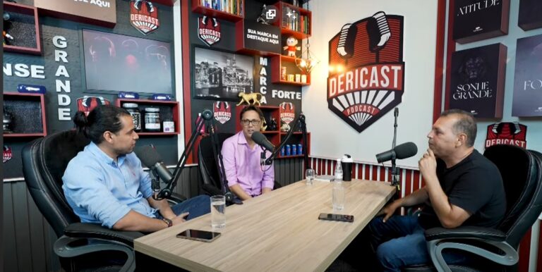 Locutor Paulinho Batata abre o coração no DeriCast; confira a entrevista completa