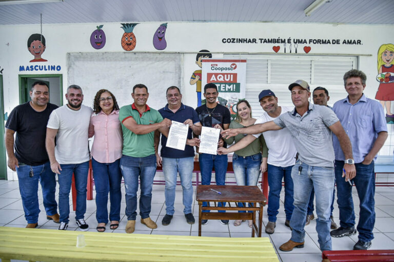 Governo do Acre vai entregar agroindústria de frango caipira com larga escala comercial