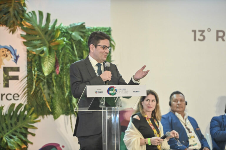 No México, Acre é destaque em debate sobre clima, florestas e governança