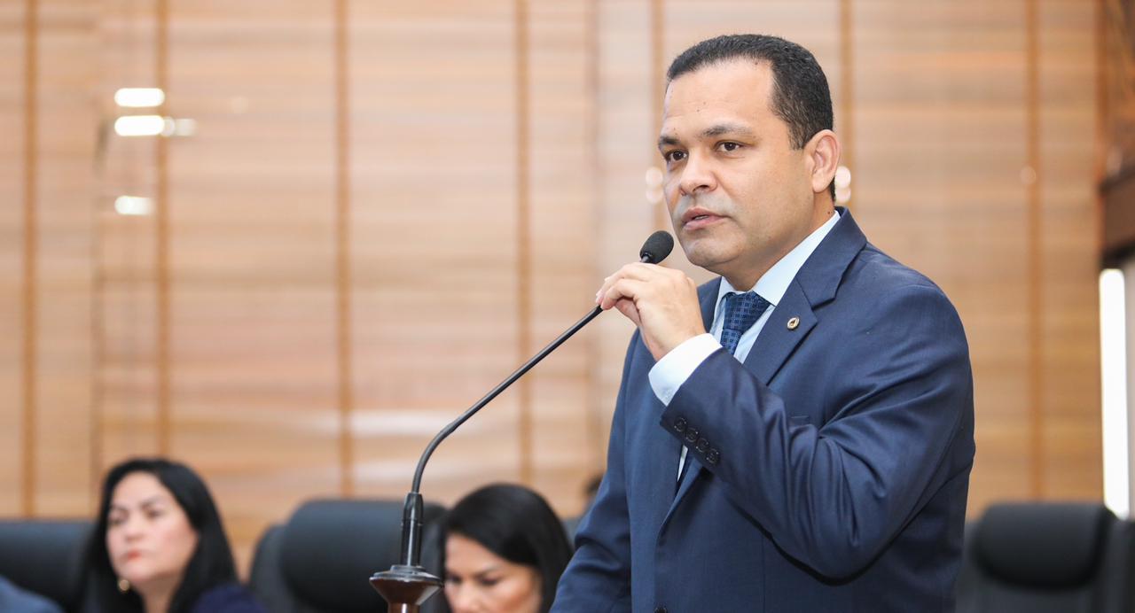 Tadeu Hassem assume Comissão de Orçamento e Finanças da Aleac