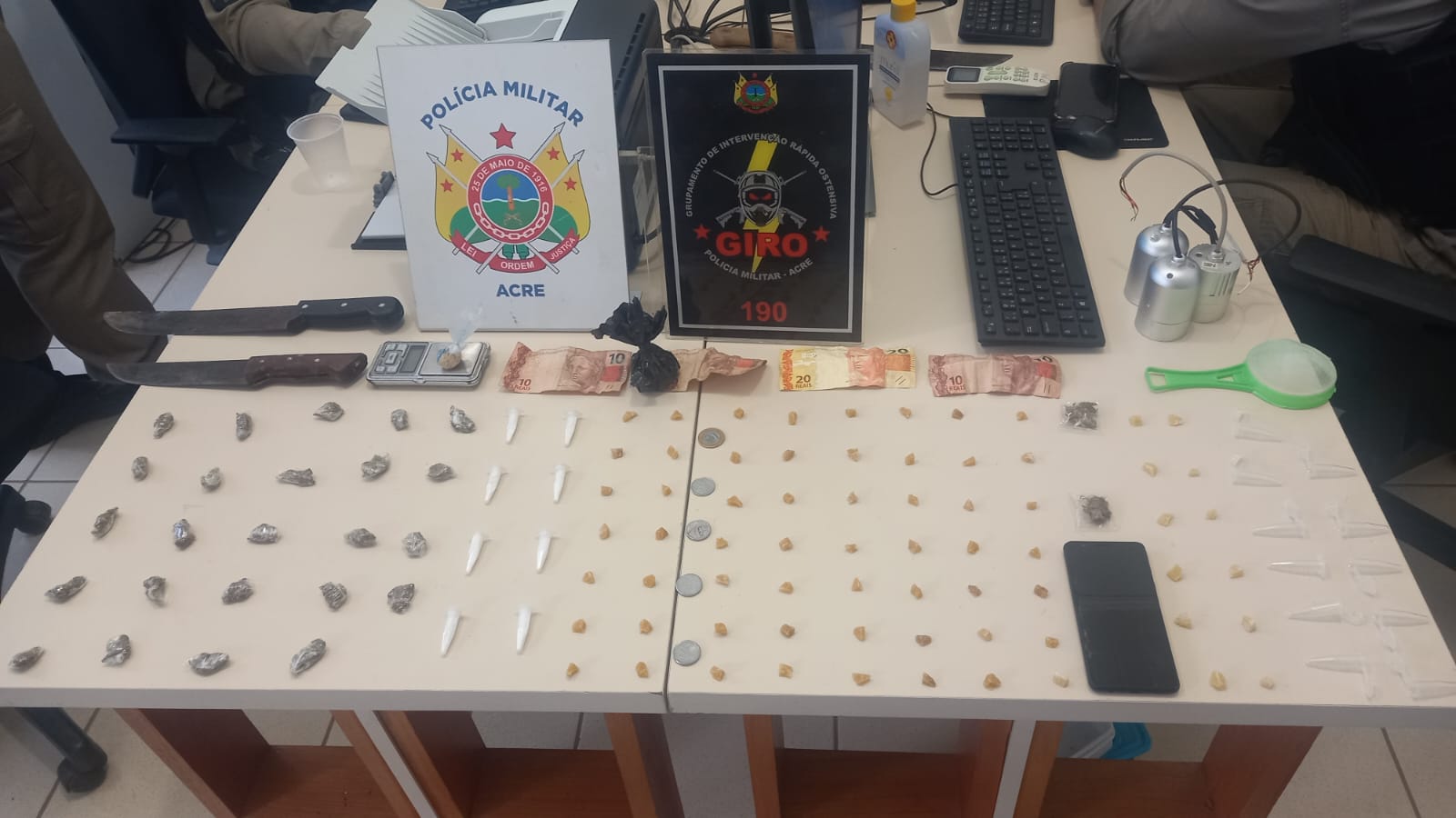Polícia Militar apreende entorpecentes no bairro da Base, em Rio Branco