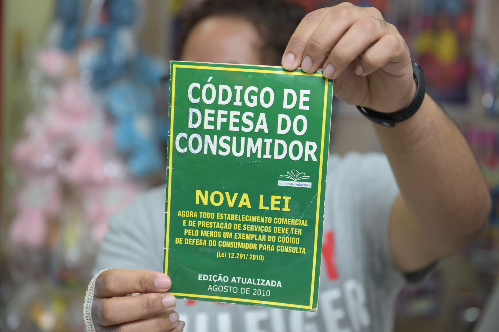 Você sabia? Procon no Acre diz que preço por direct ou via inbox é proibido