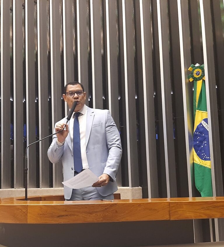 Da tribuna, deputado coronel Ulysses expÔe seus planos para o mandato parlamentar