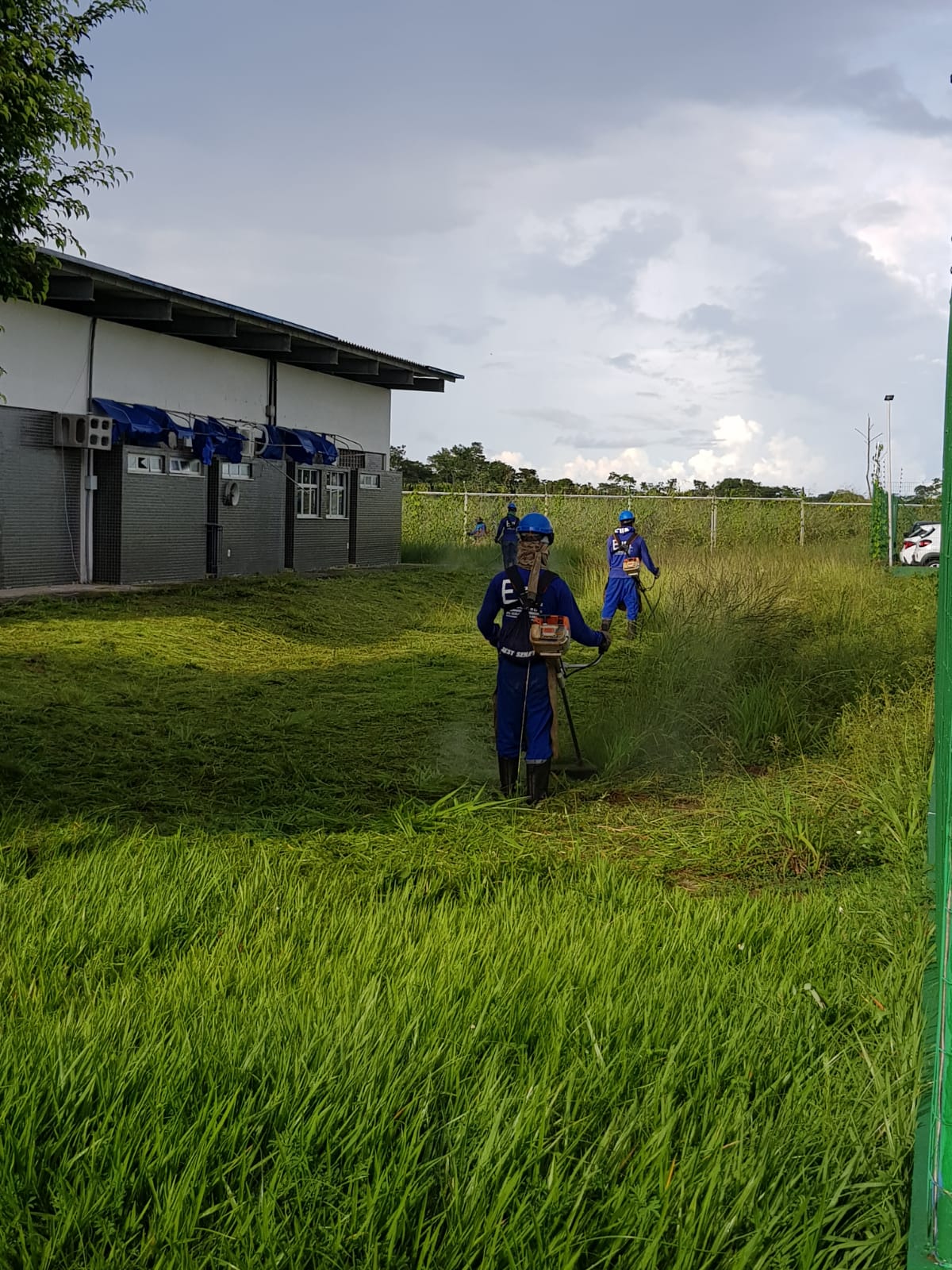 Após ContilNet denunciar abandono, Aeroporto de Rio Branco passa por limpeza