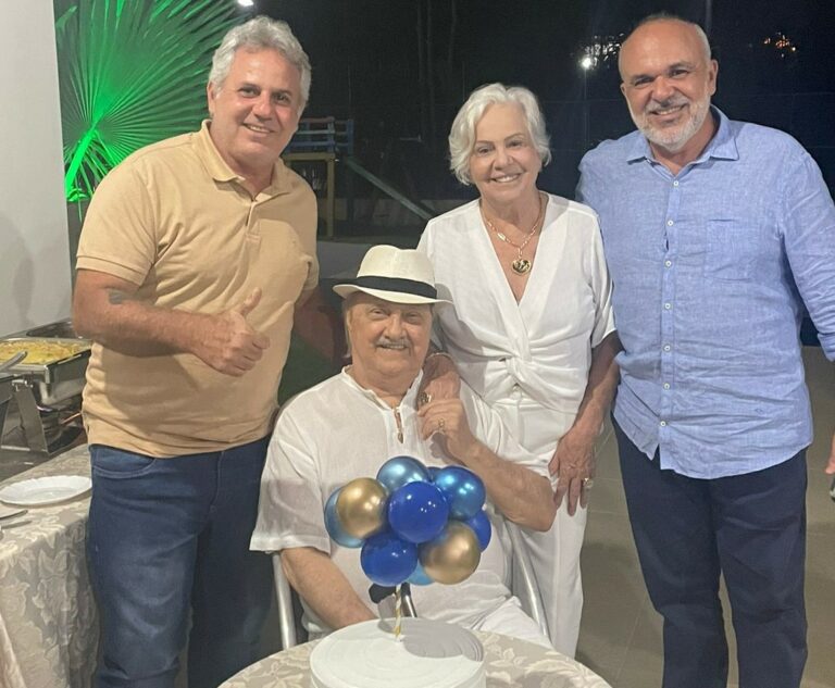 Mauro Modesto celebra 80 anos dedicados à arte de narrar o amor, a saudade e a alegria