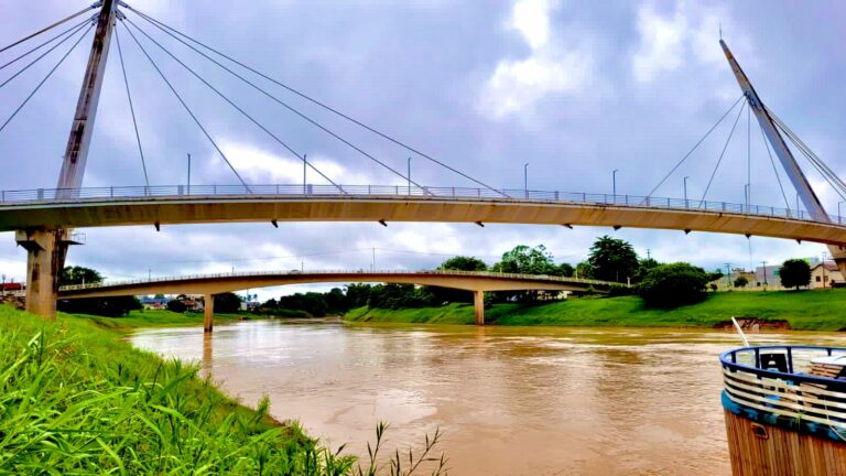 Rio Acre sobe mais de um metro em 24 horas e Defesa Civil alerta para enchente
