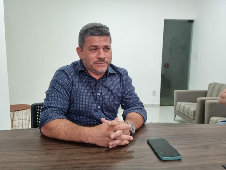 Após ser alvo de CPI, prefeito Sérgio Lopes nega acusações em entrevista ao ContilNet
