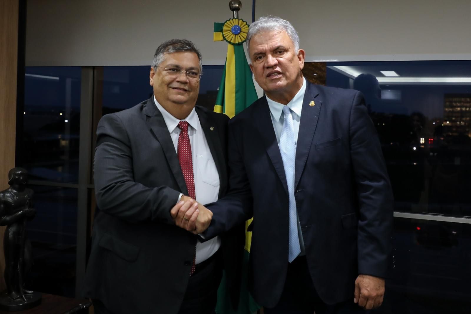 Petecão debate situação de fronteira e crime organizado com o ministro Flávio Dino