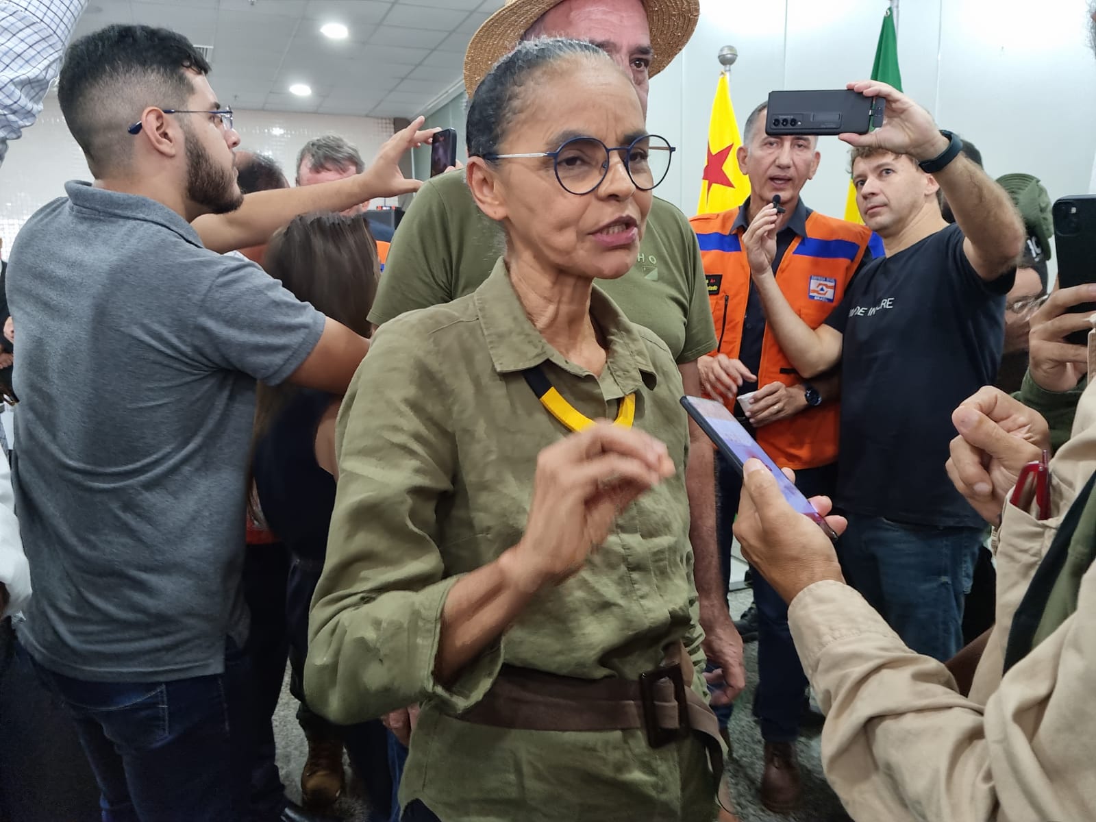 Em Rio Branco, Marina Silva diz que enchentes já são reflexos das mudanças climáticas
