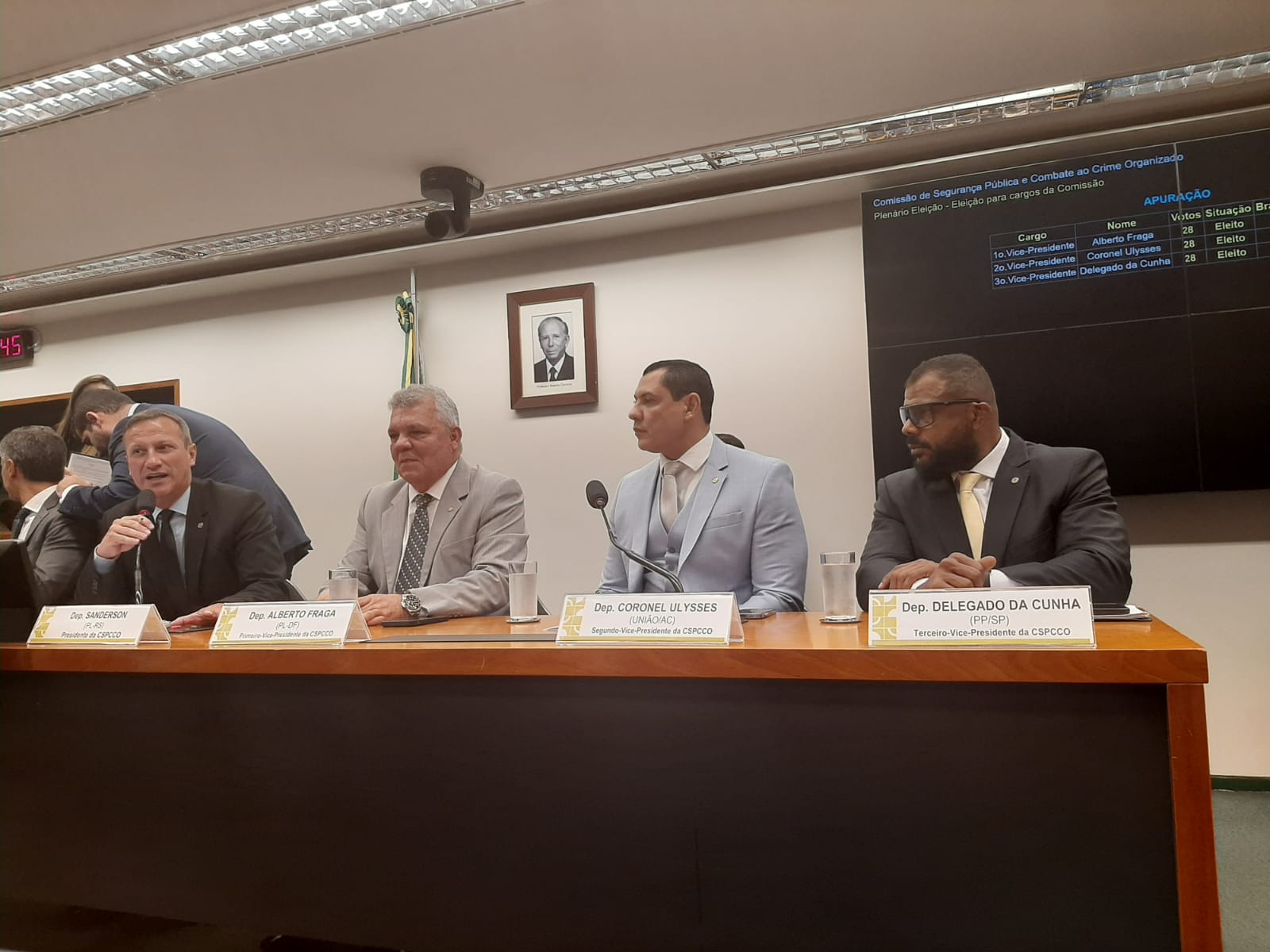 Ulysses é eleito vice-presidente da Comissão de Segurança da Câmara