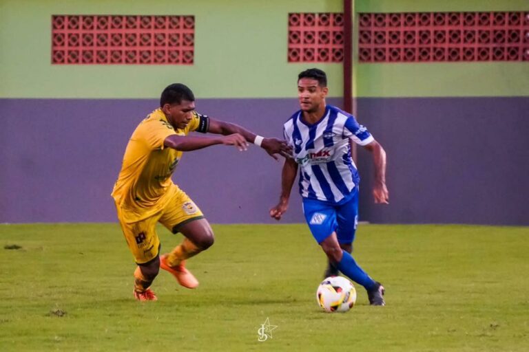 Kinho Brito define mudança tática no Galvez e mira classificação