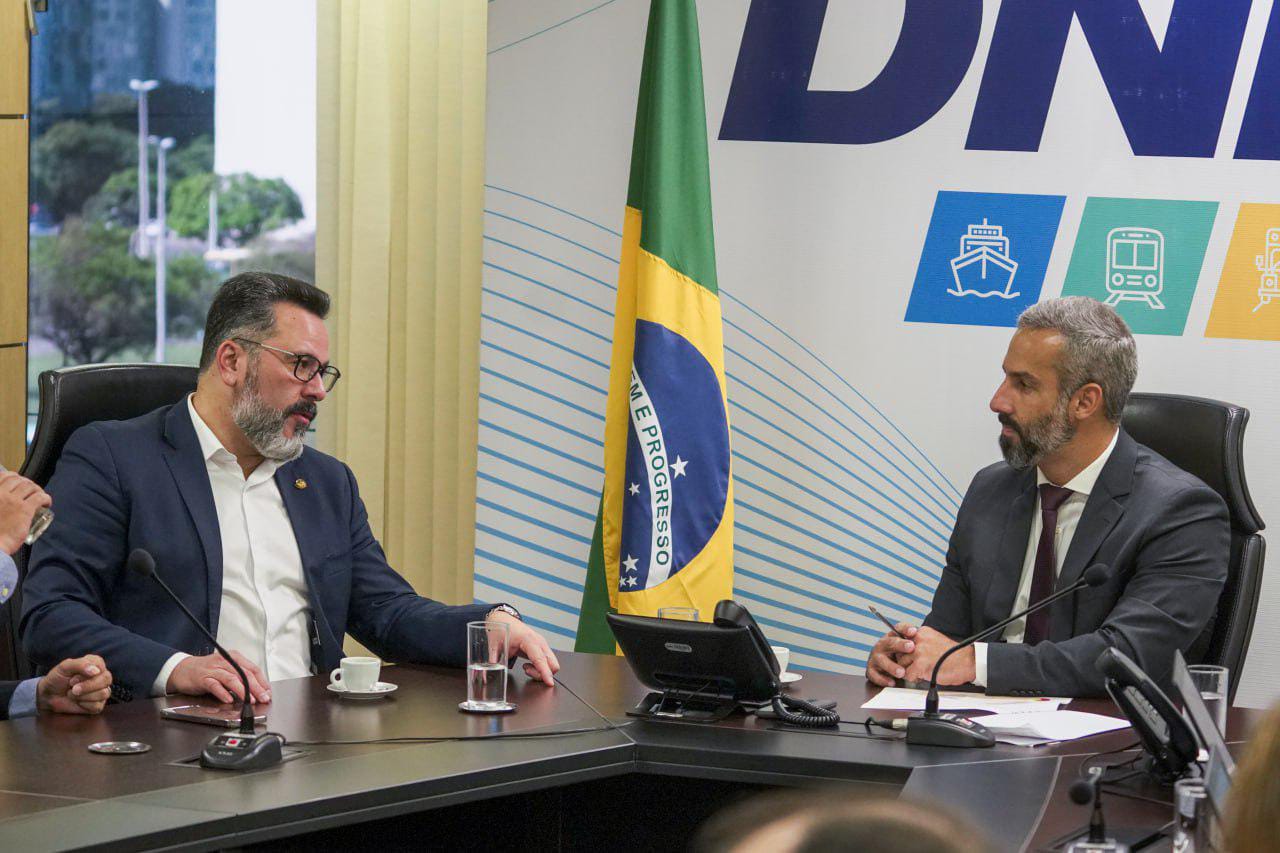 Ao senador Alan Rick, DNIT promete liberar BR-364 ainda nesta sexta-feira