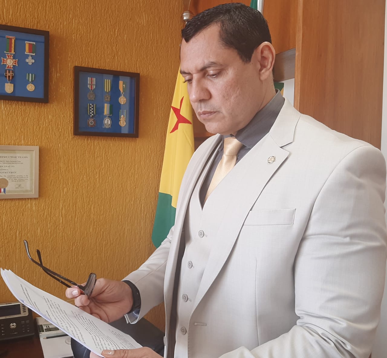Projeto de coronel Ulysses aumenta o controle da polícia sobre os usuários de tornozeleira eletrônica