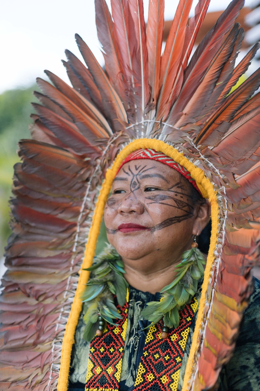 Conheça Edina Shanenawa, a primeira mulher indígena do Acre que assumiu o posto de cacica