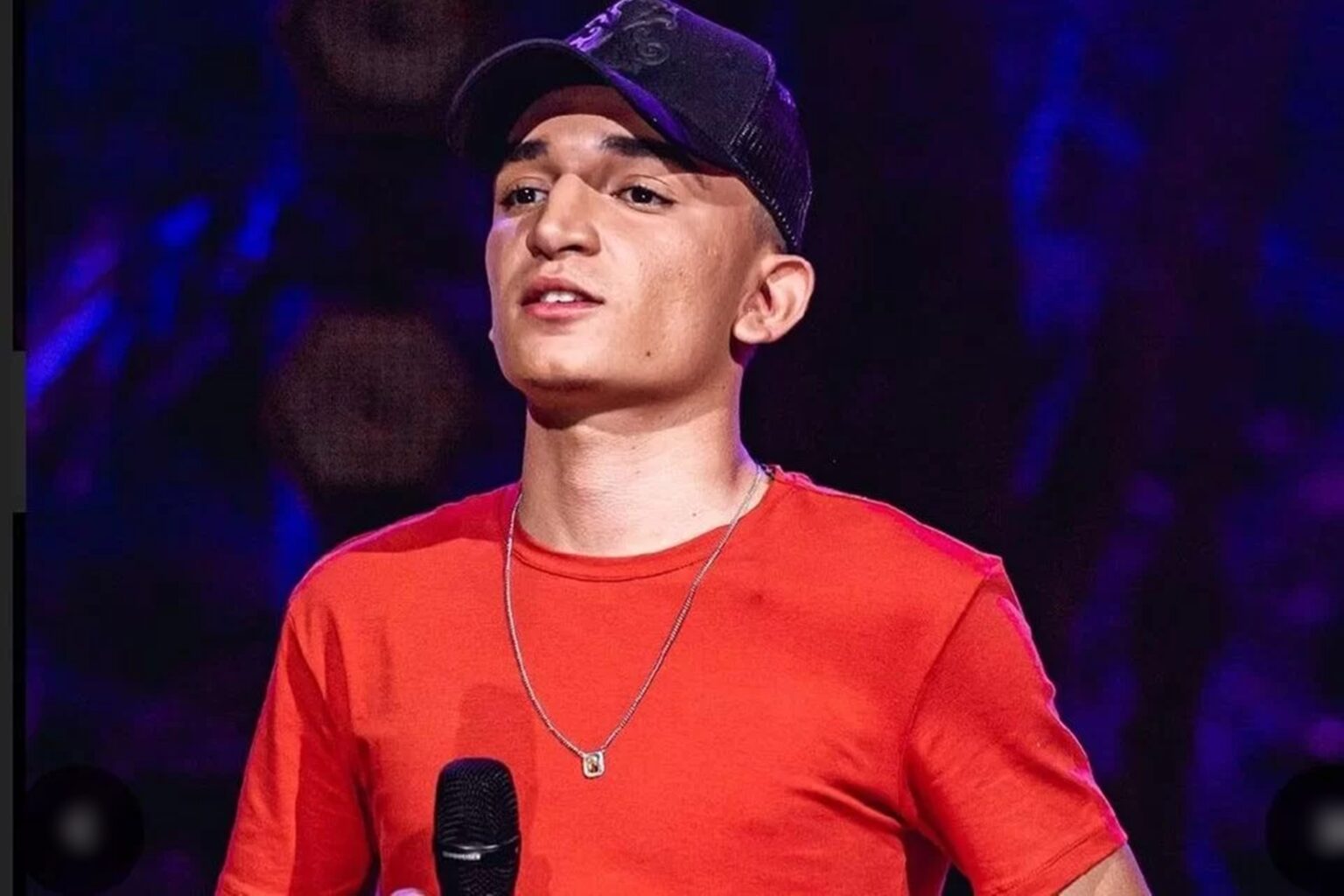 João Gomes passa sufoco em avião e revela detalhes no ‘Encontro’