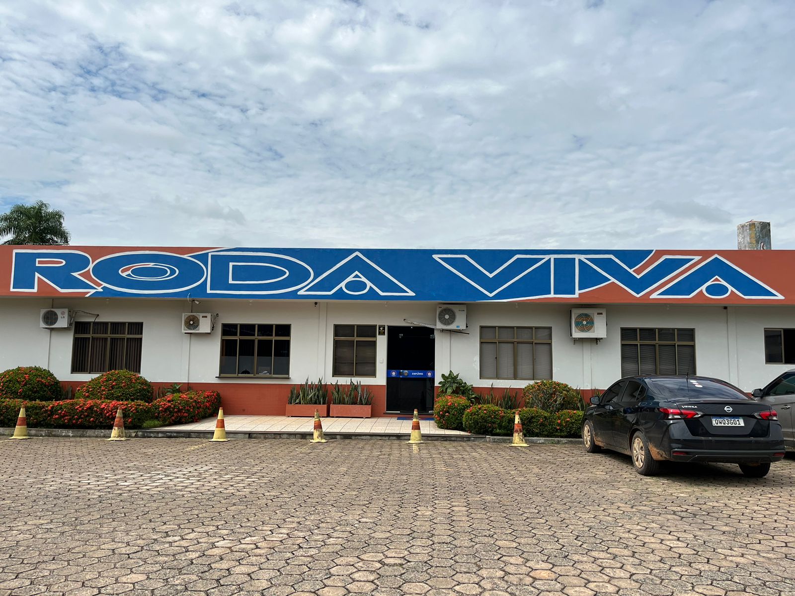 Roda Viva completa 43 anos no mercado de transporte e logística acreano; conheça