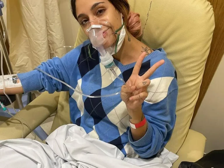 Atriz de ‘Vai na Fé’ é internada às pressas e faz desabafo