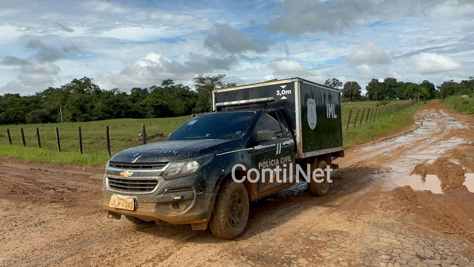 URGENTE: Corpo é encontrado boiando em igarapé de Rio Branco