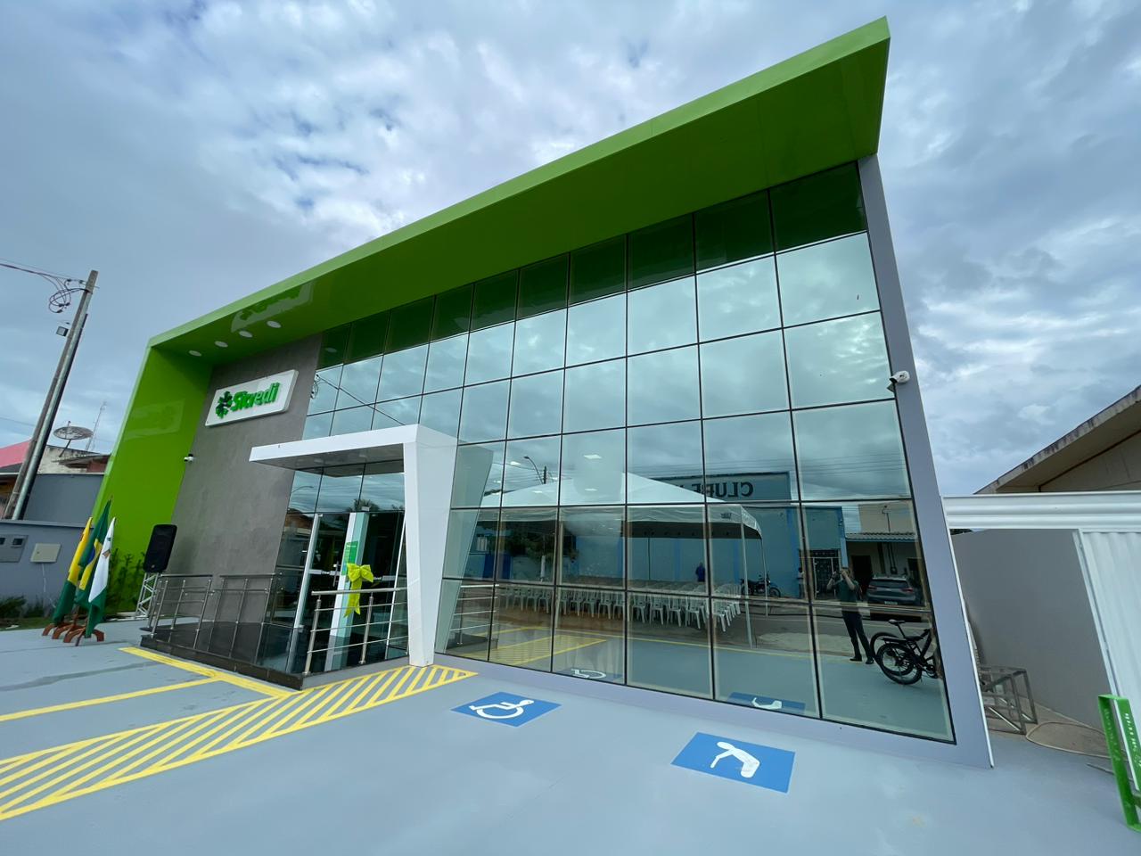 Sicredi Biomas inaugura agência ampla, moderna e inclusiva em Feijó
