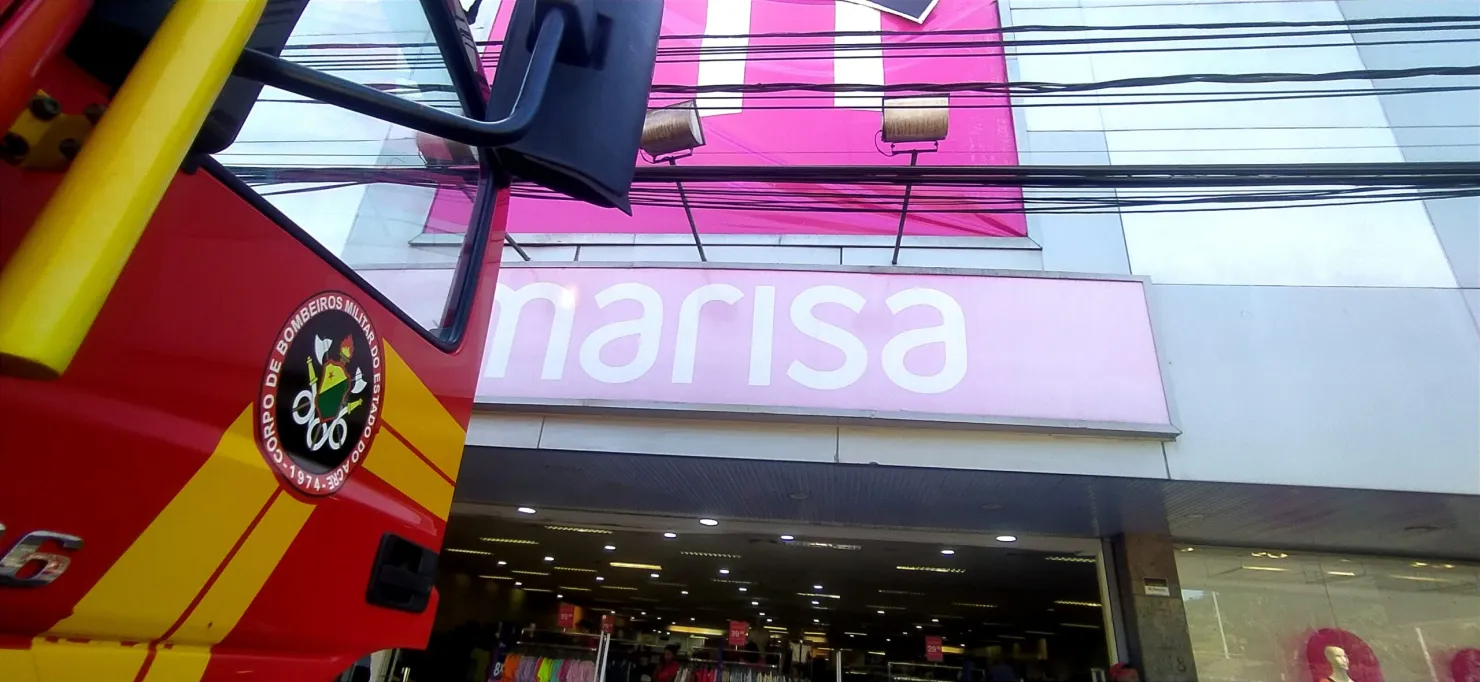 Suposto princípio de incêndio assusta funcionários e clientes na Loja Marisa de Rio Branco