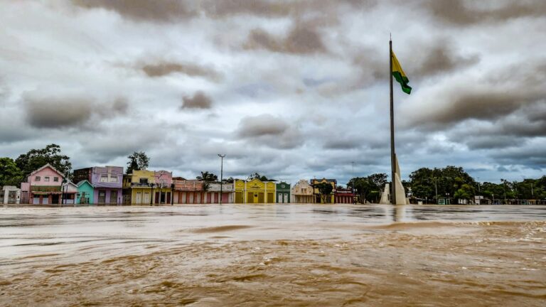 Rio Acre continua subindo e situação em Rio Branco fica ainda mais crítica