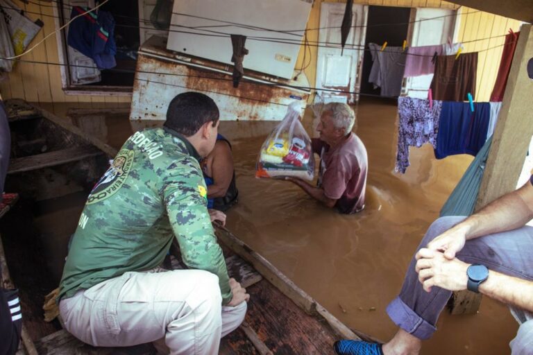 É hora de arregaçar as mangas, afirma o Deputado Coronel Ulysses