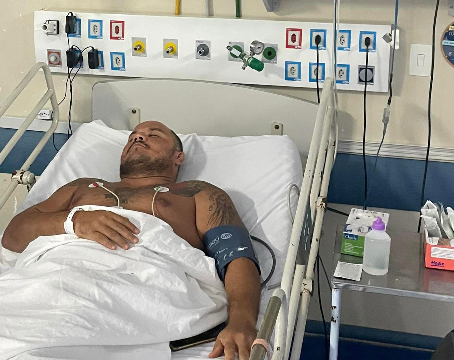 Filho de Edmundo Pinto ainda aguarda vaga para cateterismo, no Rio de Janeiro