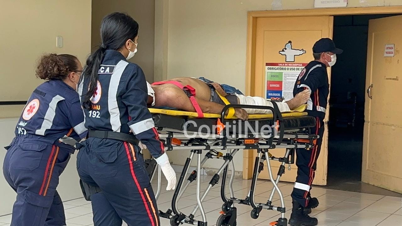 Motorista perde o controle de veículo, bate em poste e morre a caminho do Pronto-Socorro