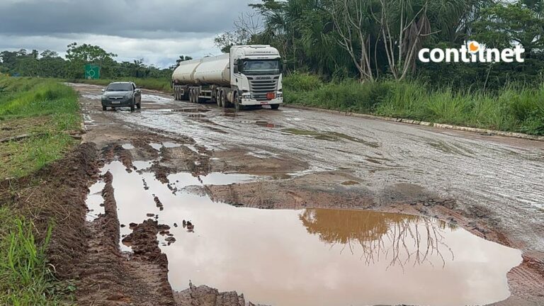 Atoleiro entre Tarauacá e Cruzeiro do Sul podem suspender de vez o tráfego na BR-364
