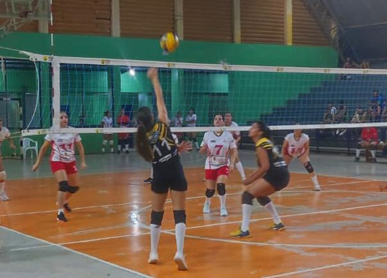 AABB derrota a Jotas e conquista turno do Copão Zé Carlos de Vôlei