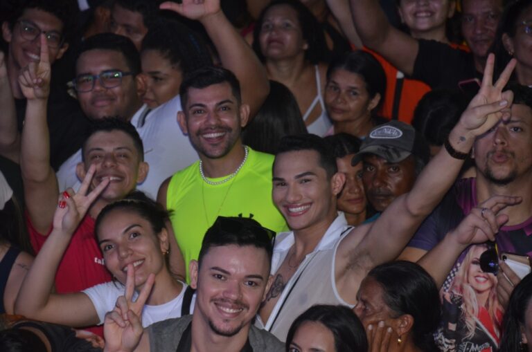 GALERIA: Confira fotos exclusivas do show da cantora Joelma em Rio Branco