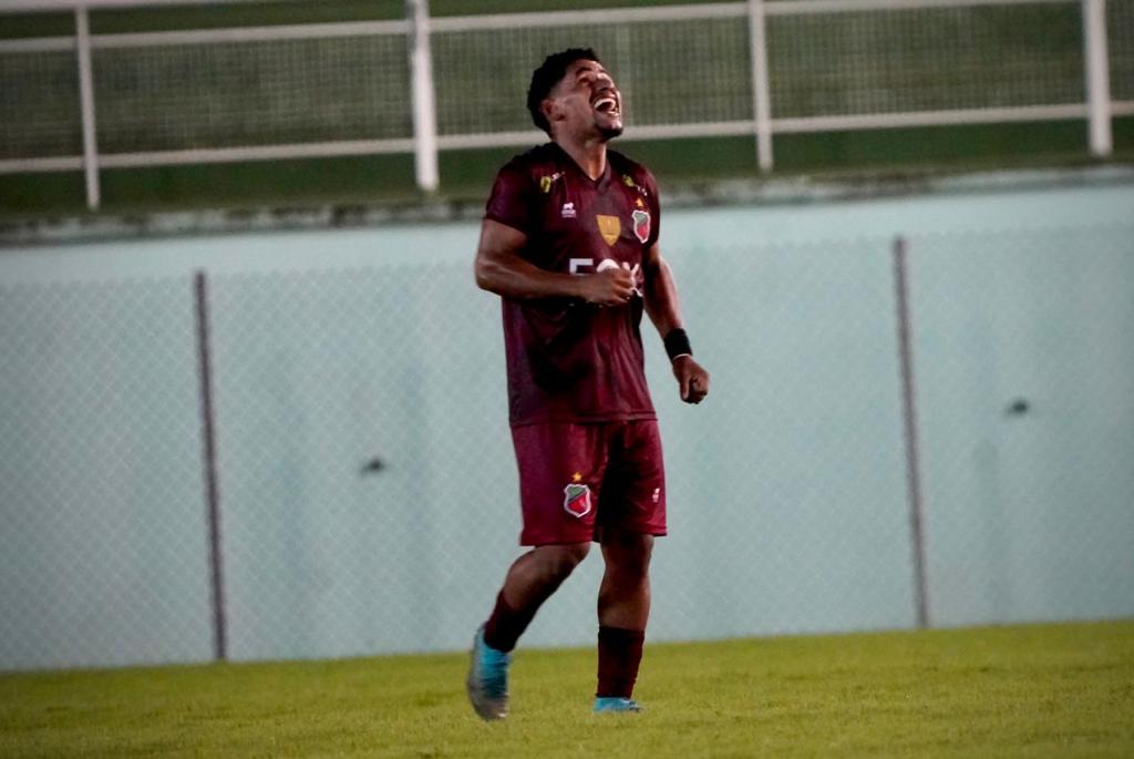 Fernandinho retorna e Rabiola é apresentado no Humaitá