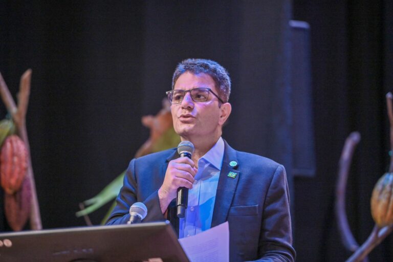 Pimenta: Gladson adere à pauta ambiental e discutirá sobre mudanças climáticas nos EUA