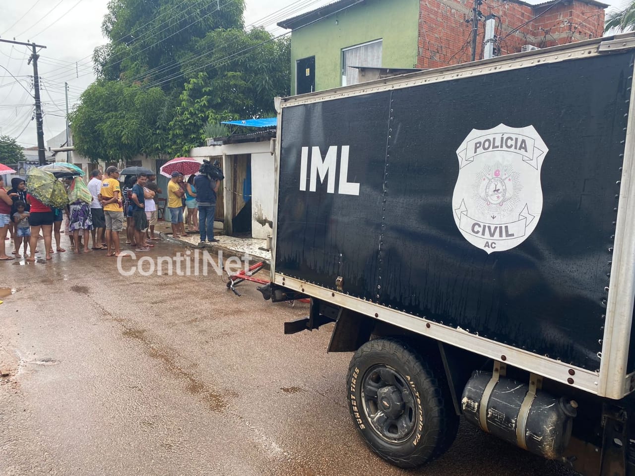 Pedreiro é assassinado após ter casa invadida na Baixada da Sobral