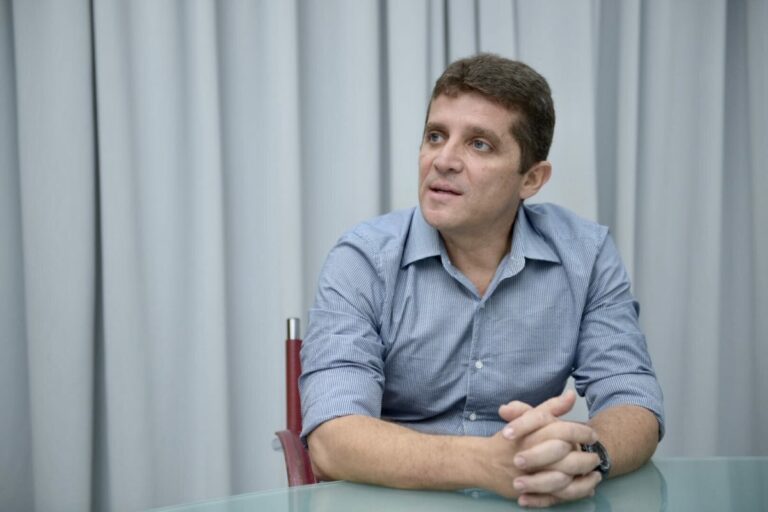 Em pedido à Aleac, Mailza indica novo presidente da Ageac; conheça