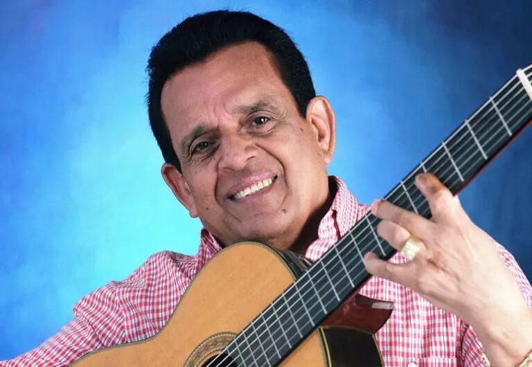 Cantor e compositor que fez sucesso no paĂs, reencontrou o pai cearense no Acre