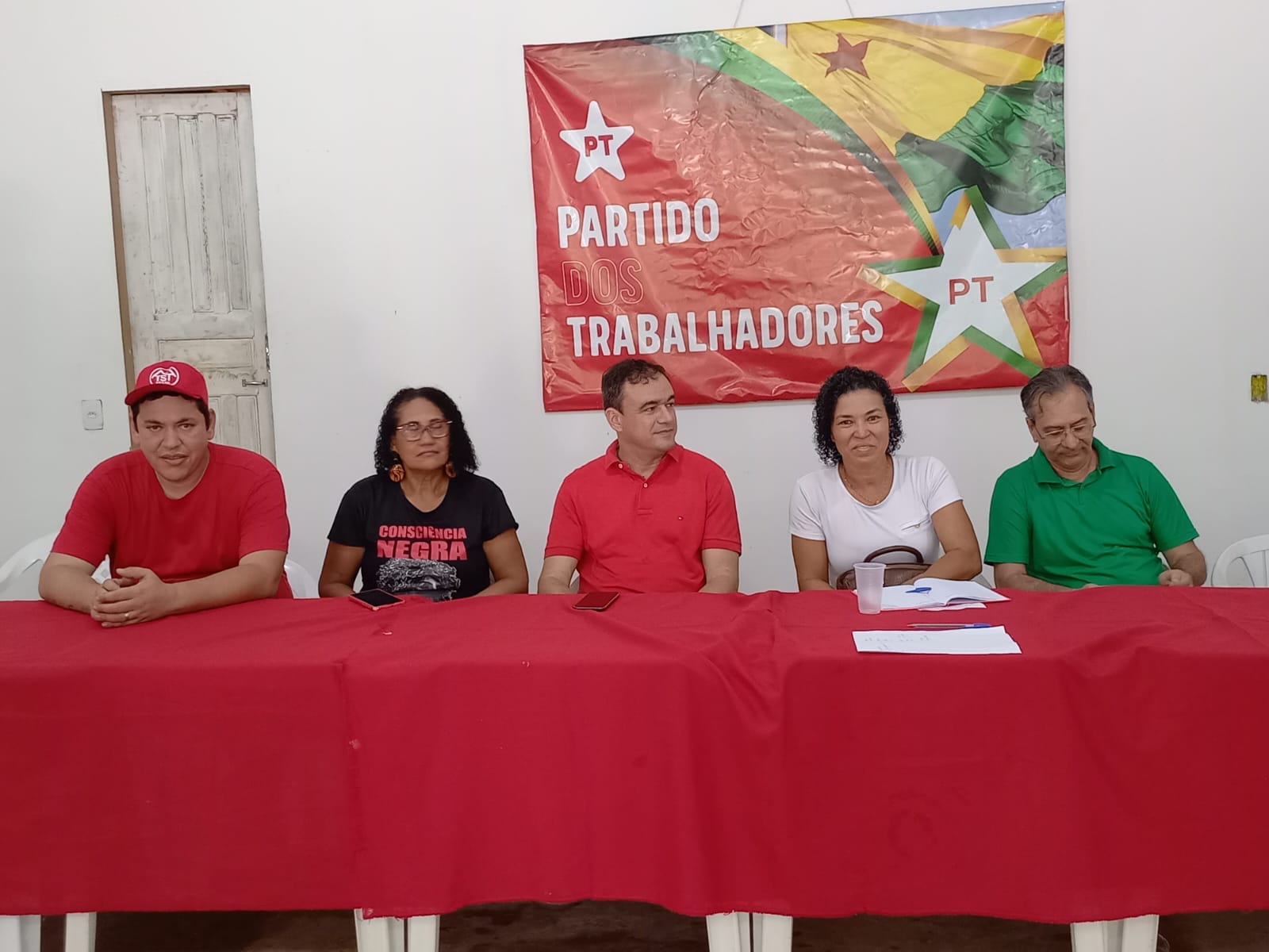 PT vai sentar com todos os partidos aliados para definir candidatura em Rio Branco