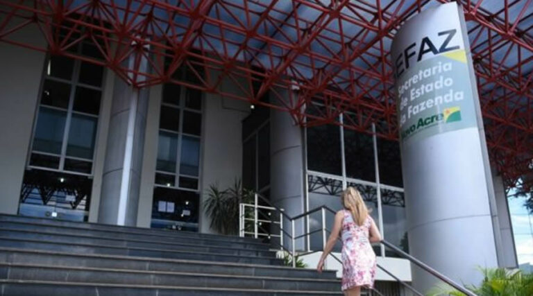 Concurso Sefaz: confira o cronograma; iniciais de até R$ 20,5 mil Concurso Sefaz: confira o cronograma; iniciais de até R$ 20,5 mil