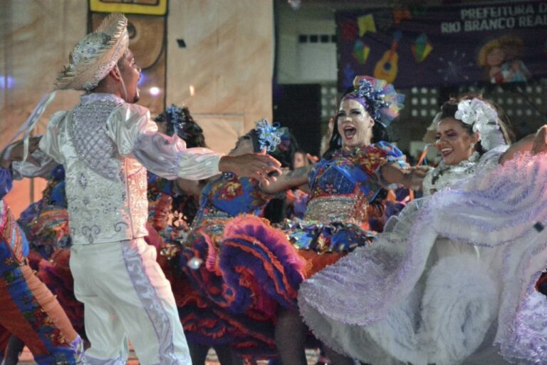 Com escolha da Realeza, Circuito Junino inicia nesta quinta-feira; veja programação