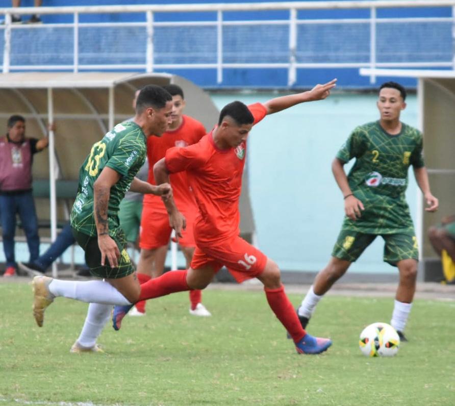 Atlético e Independência fazem confronto precisando vencer