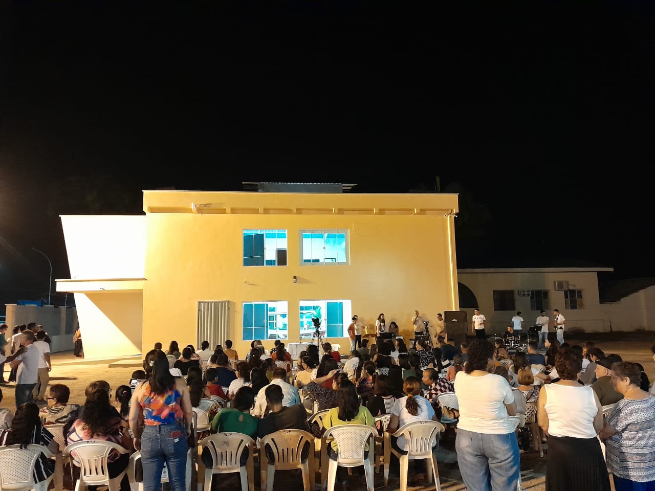 População prestigia inauguração do Memorial Padre Paolino; acompanhe ao vivo