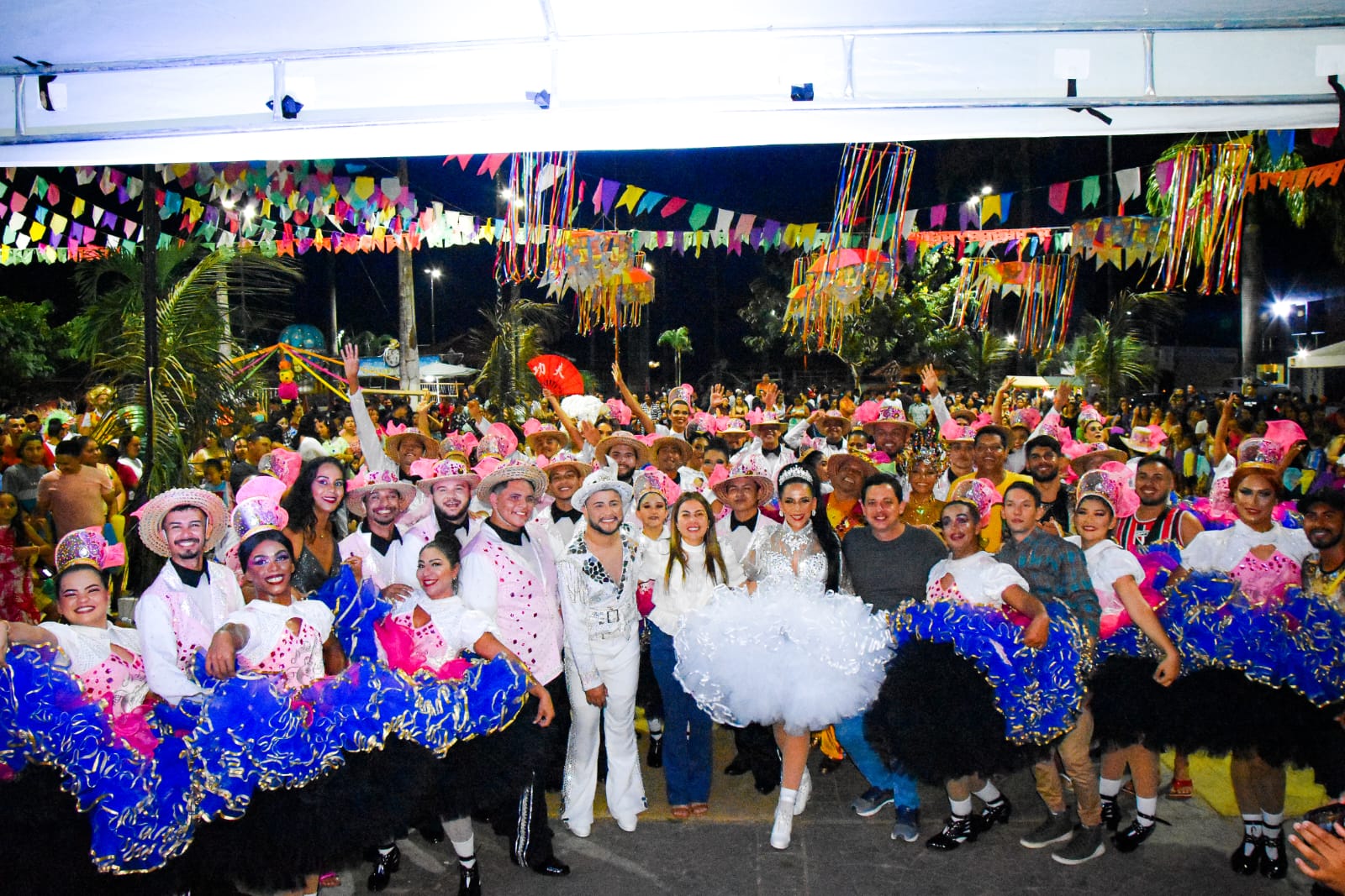 Quadrilhas Juninas abrilhantam Arraial Cultural realizado pela Prefeitura de Brasiléia
