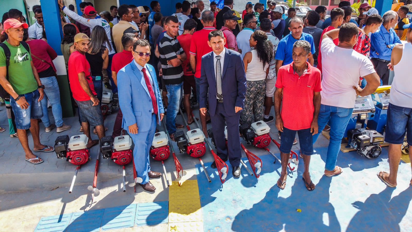Gonzaga entrega equipamentos para saúde itinerante durante aniversário de Porto Walter