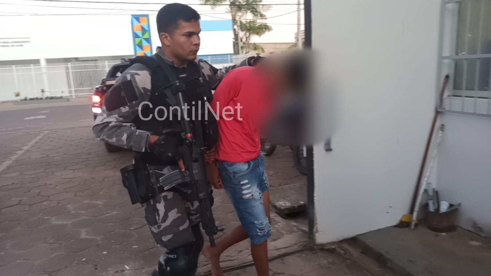 Giro apreende adolescente vendendo droga em via pública de Rio Branco