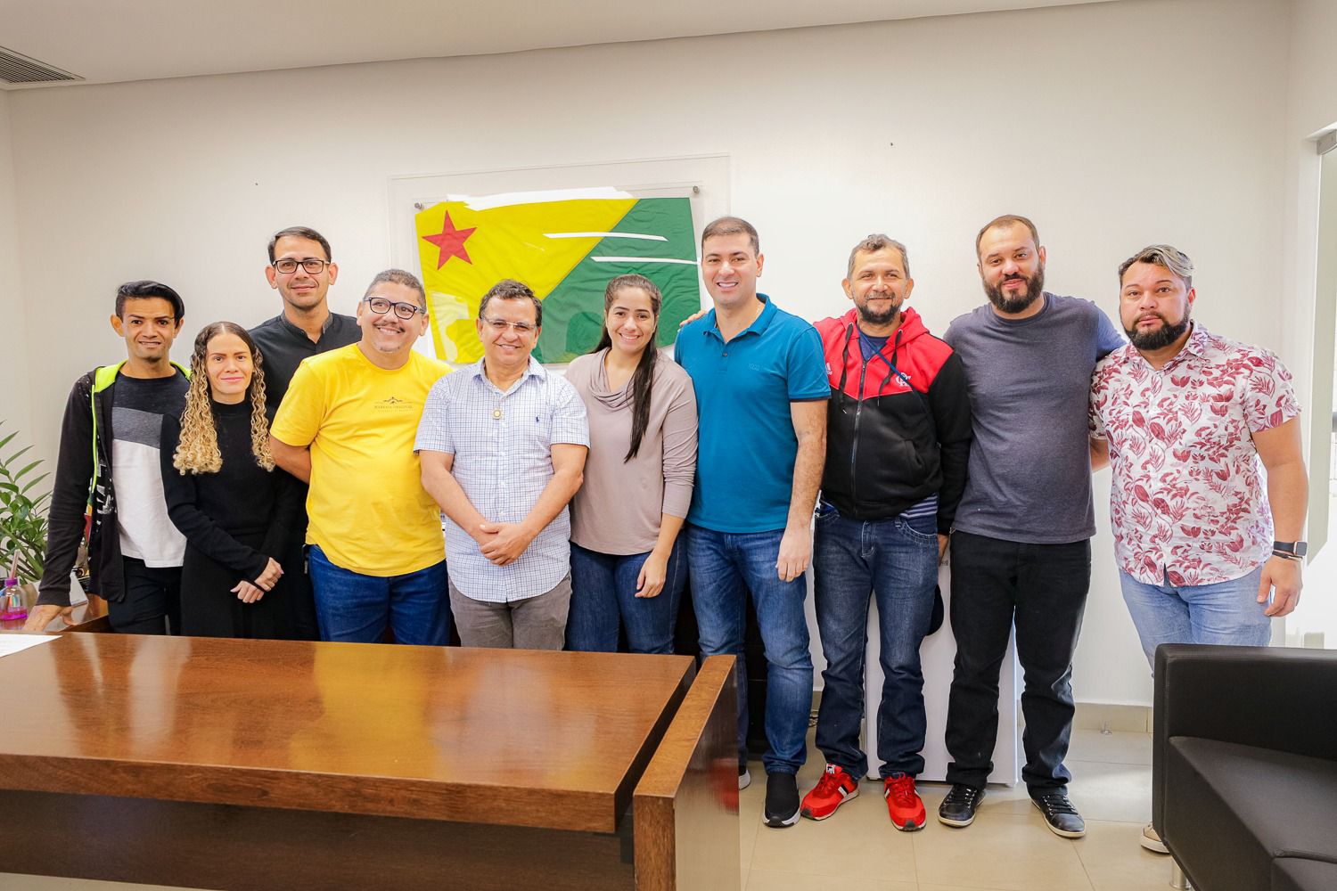 Recebidos na Aleac, surdos pedem apoio a Gonzaga e Nicolau